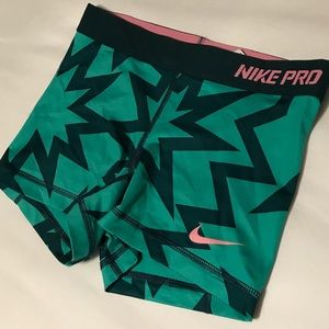 Nike Pro Short